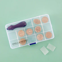 Load image into Gallery viewer, Spellbinders Paper Arts Sealed Storage Box (WS-074)