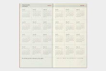 Load image into Gallery viewer, Traveler&#39;s Company Traveler&#39;s Notebook Weekly &amp; Memo Diary 2021 Edition (14419-006)
