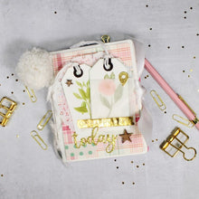 Load image into Gallery viewer, i-Crafter Mini Album Accordion Die Set (222113)