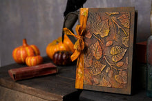 Load image into Gallery viewer, Sizzix 3-D Texture Fades Embossing Folder Acorns by Tim Holtz (665772)