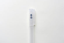 Load image into Gallery viewer, Kuretake Karappo-pen Empty Pen Fine Tip 0.4mm (ECF060-401)