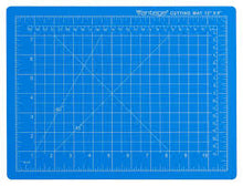 Load image into Gallery viewer, Vantage Self-Healing Cutting Mat - 9X12