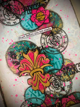Load image into Gallery viewer, Virtual Art Journal Class with Tracy Scott from PaperArtsy Online Access
