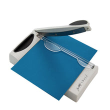 Load image into Gallery viewer, Tim Holtz - 6.25&quot; / 16cm Mini Trimmer (4496E)
